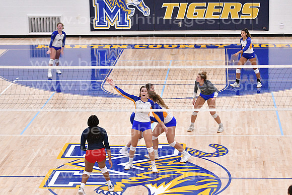MCHSVB091420_076