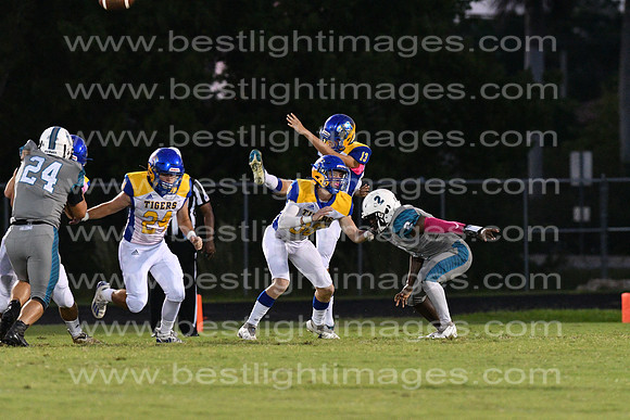 MCHSFB100920_0329