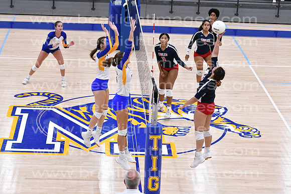 MCHSVB091420_368