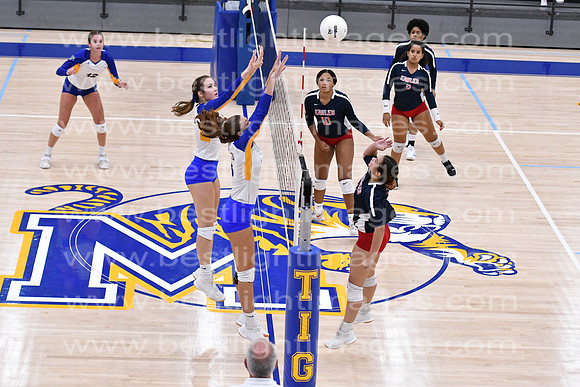 MCHSVB091420_370
