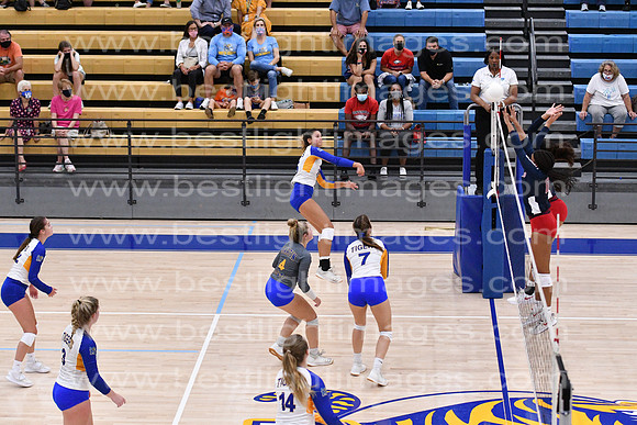 MCHSVB091420_274