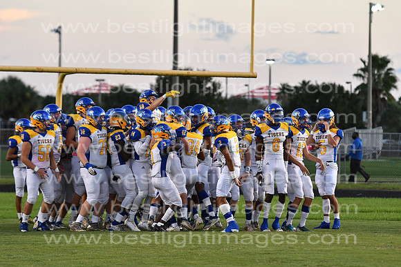 MCHSFB100920_0238