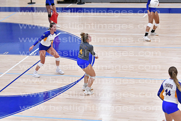 MCHSVB091420_292