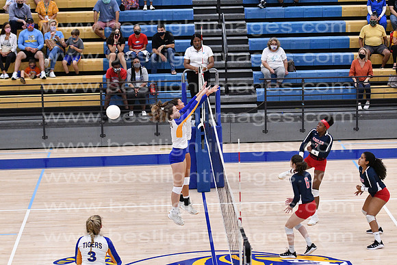 MCHSVB091420_195