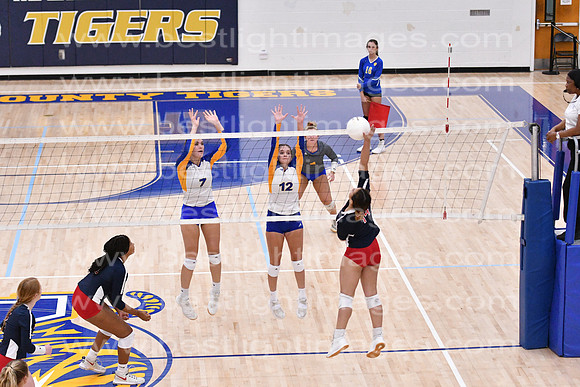 MCHSVB091420_086