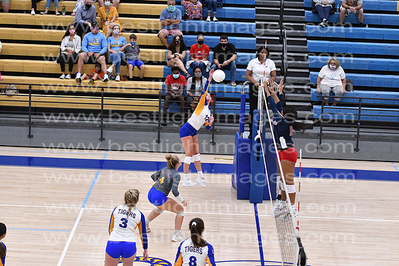 MCHSVB091420_213