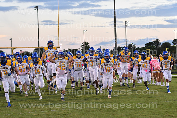 MCHSFB100920_0256