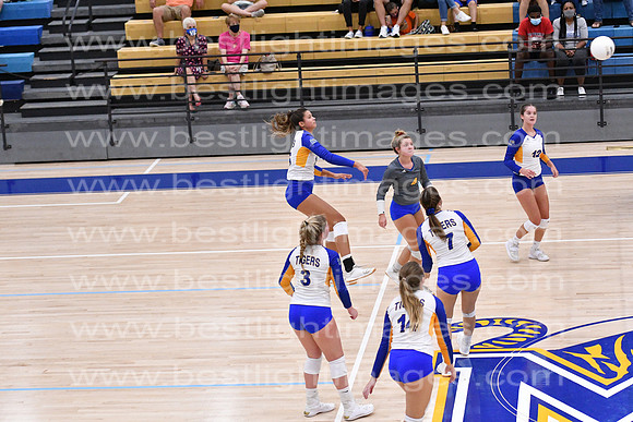 MCHSVB091420_228