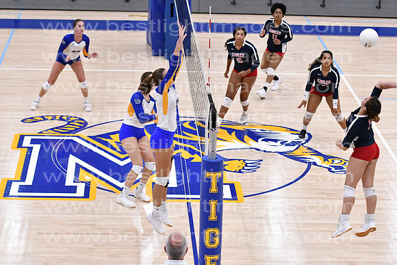 MCHSVB091420_352
