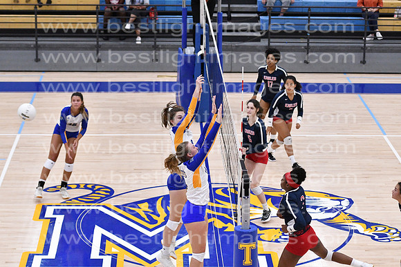 MCHSVB091420_307