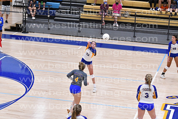 MCHSVB091420_304