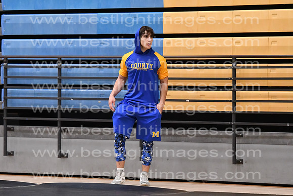 MCHSWRESTLING12122_023