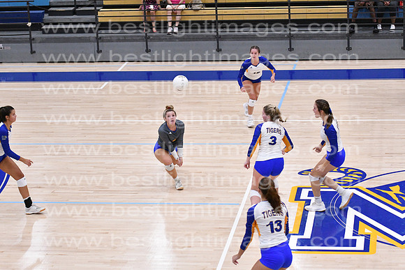 MCHSVB091420_361