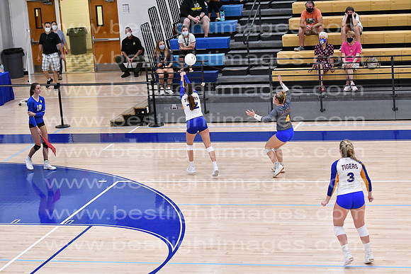 MCHSVB091420_276