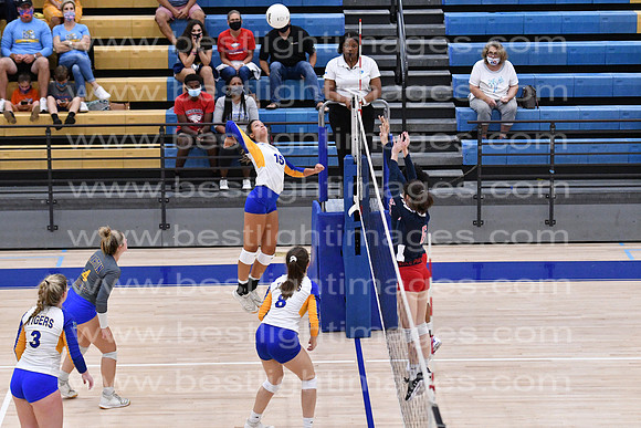MCHSVB091420_332