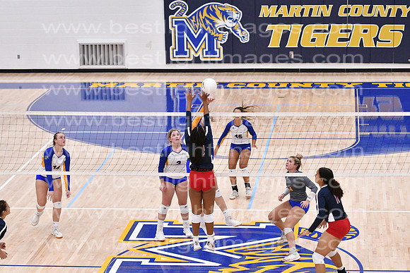 MCHSVB091420_081