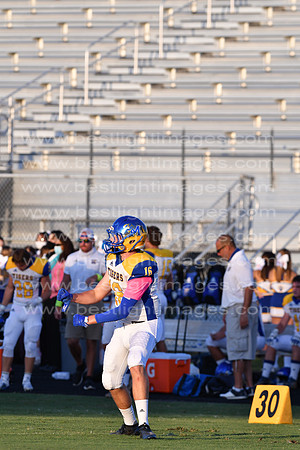 MCHSFB100920_0106