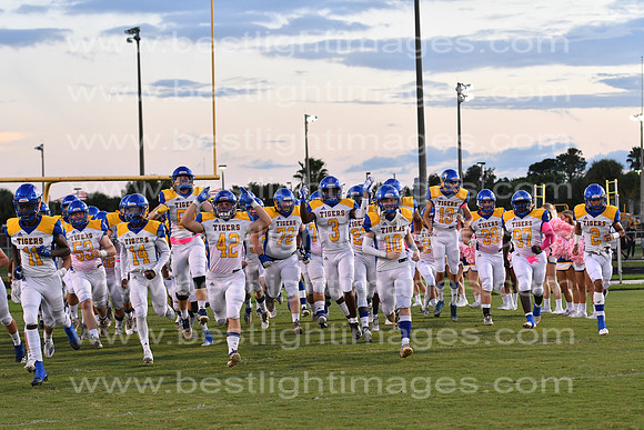 MCHSFB100920_0255