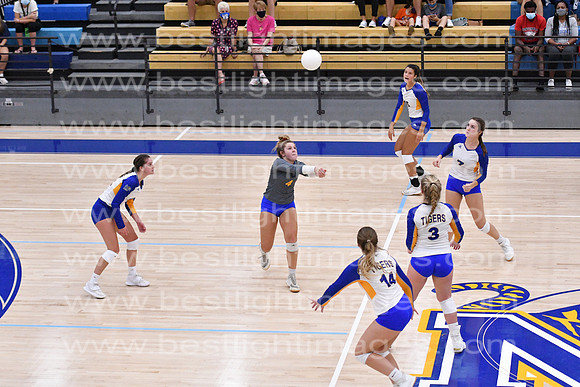 MCHSVB091420_272