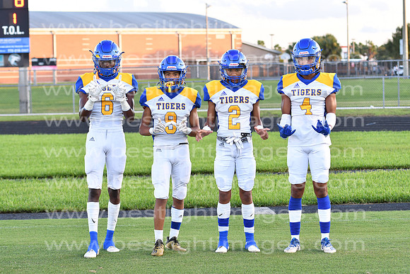 MCHSFB100920_0197