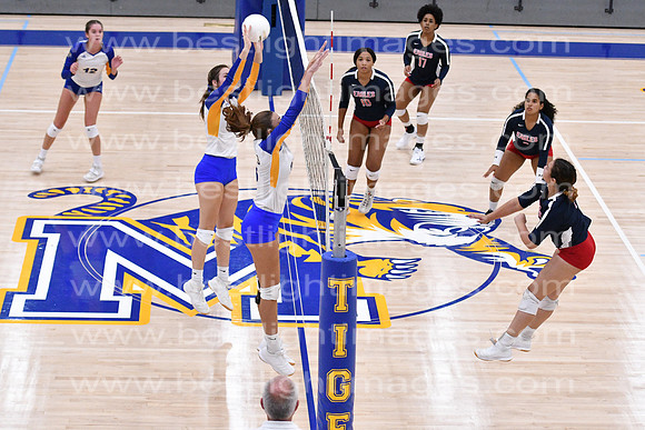 MCHSVB091420_354