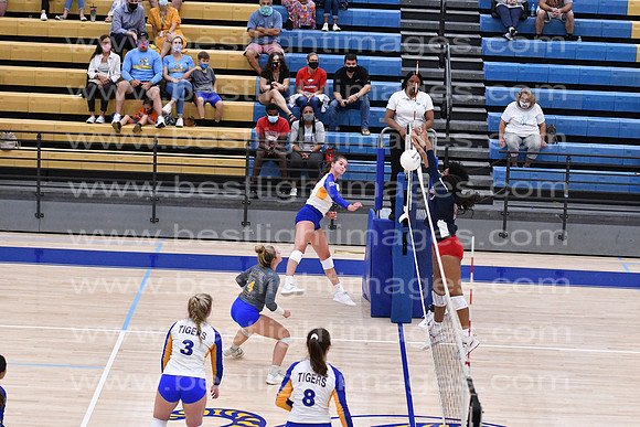 MCHSVB091420_214