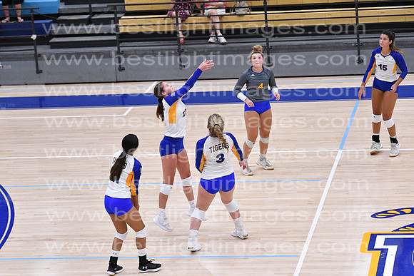 MCHSVB091420_328