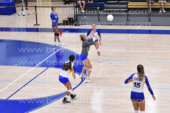MCHSVB091420_196