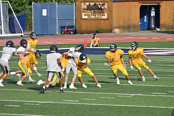 TitanFB0816_0027